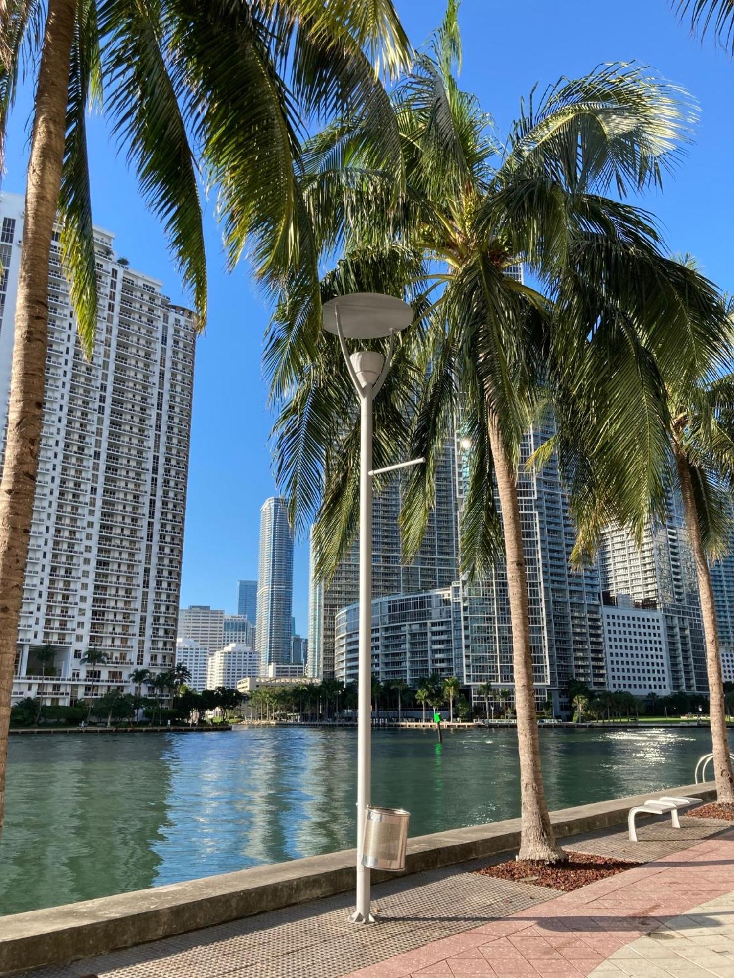 Brand New Modern 1 Bedroom Unit Downtown Miami Exterior photo